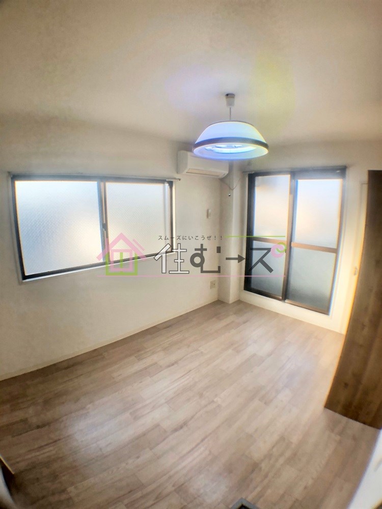 メゾングロワール ベッドルーム