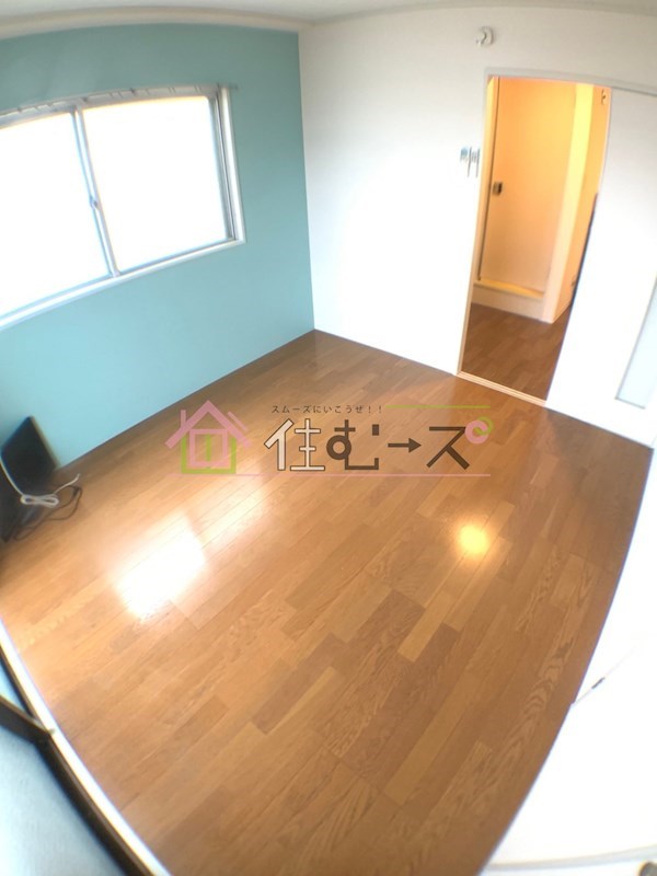 下新庄駅前ビル リビング