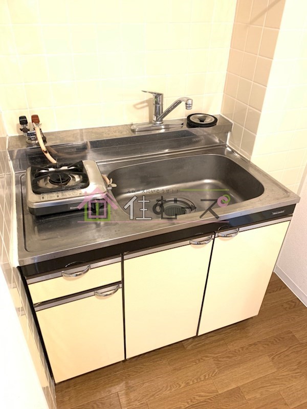 下新庄駅前ビル キッチン