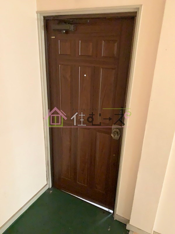 ナチュラル遠里小野 玄関