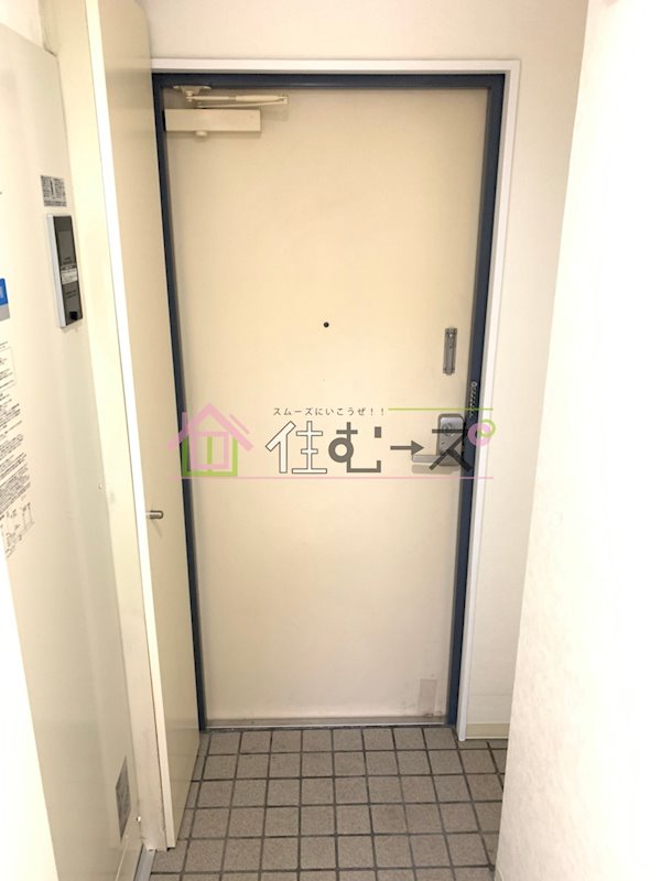 オプスMITSUYA 玄関
