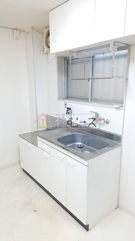 新大阪東ビル キッチン