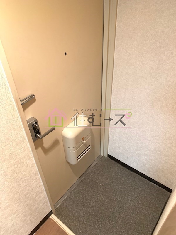 富尾マンション放出 玄関