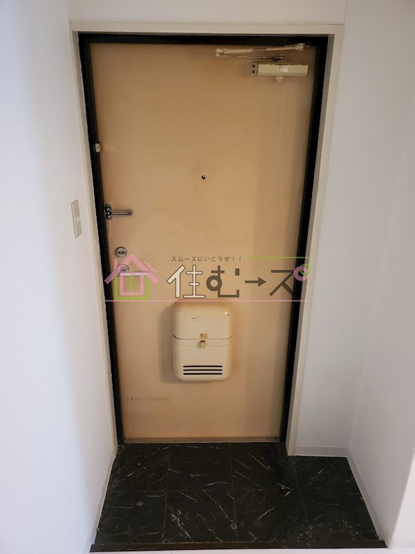 サンプラザ今里Ⅴ番館 玄関