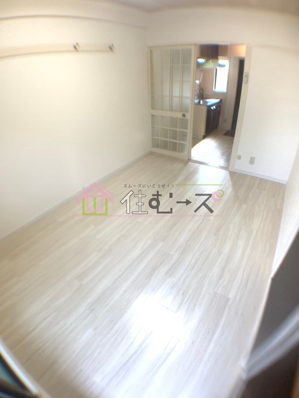 東洋プラザ都島中通 リビング