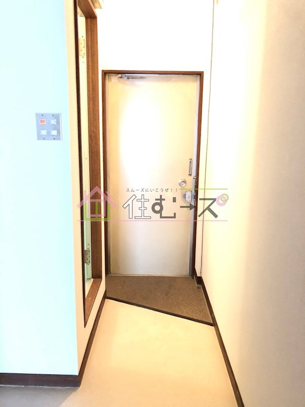 サンハイツ 玄関