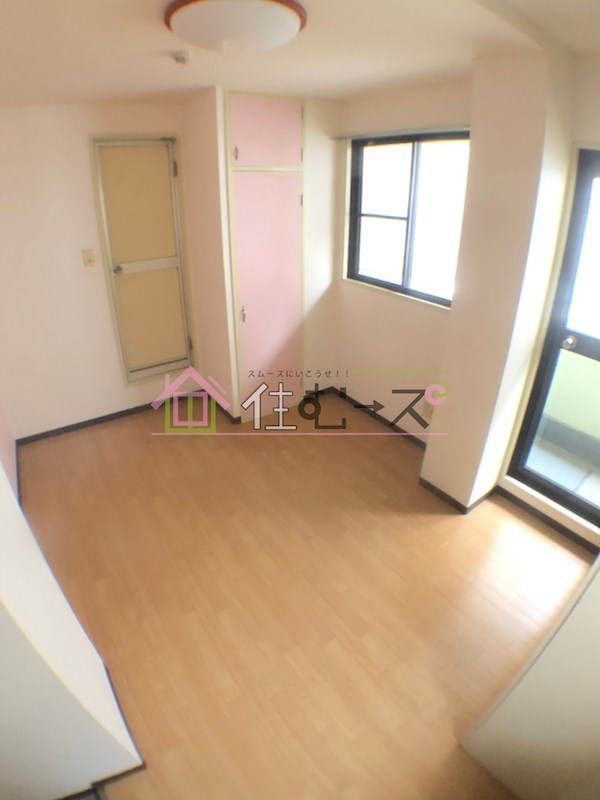 メゾンサンパティーク ベッドルーム