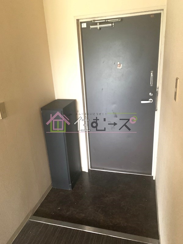 メゾンサクラ12 玄関
