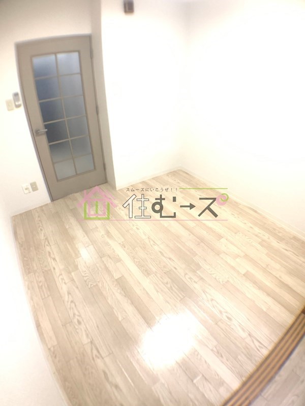 ロイヤル巽 リビング