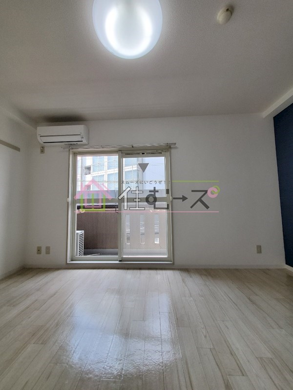 シャトレ下新庄 リビング