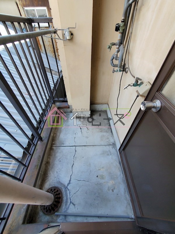 ロイヤルシャトー雅 ベランダ