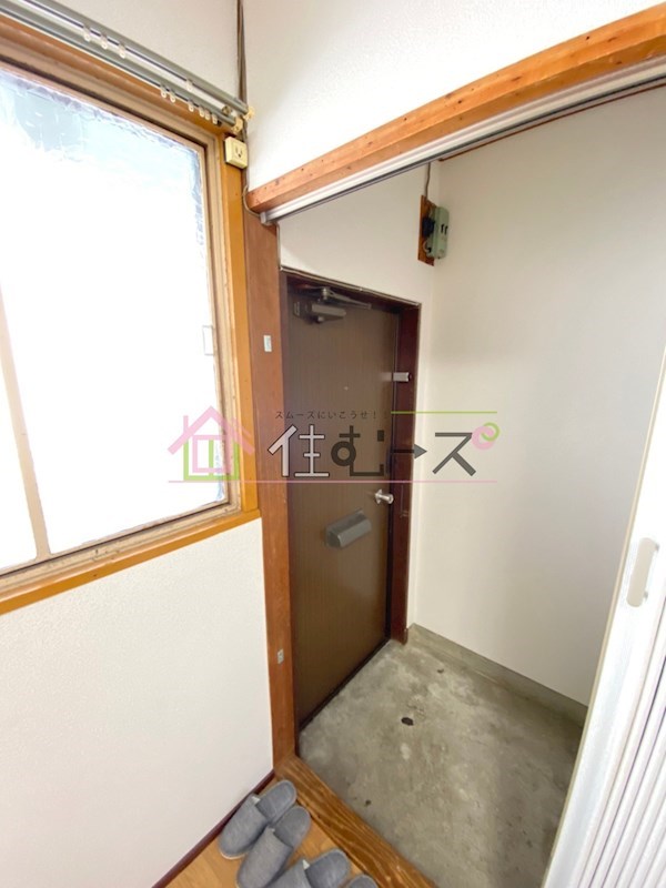 柏里ハイツ 玄関