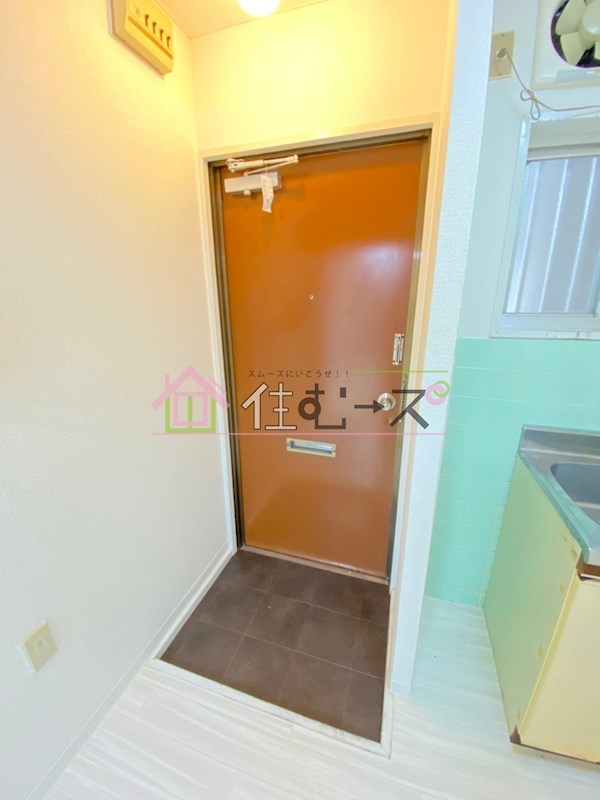 ルンルン桑津 玄関