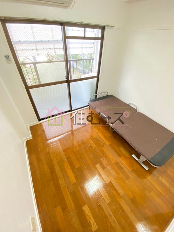 エレガンス5 ベッドルーム