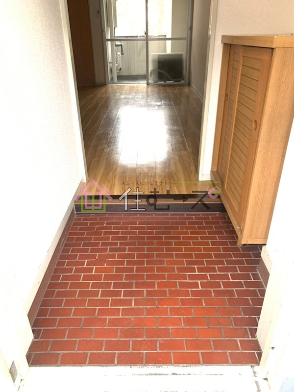 新町ダイアパレスⅡ号館 玄関