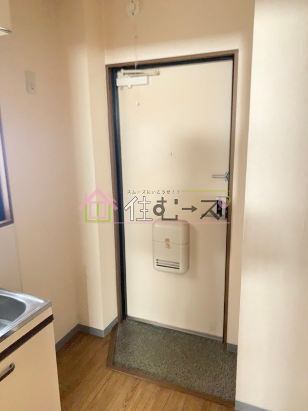 エトワルK中宮 玄関