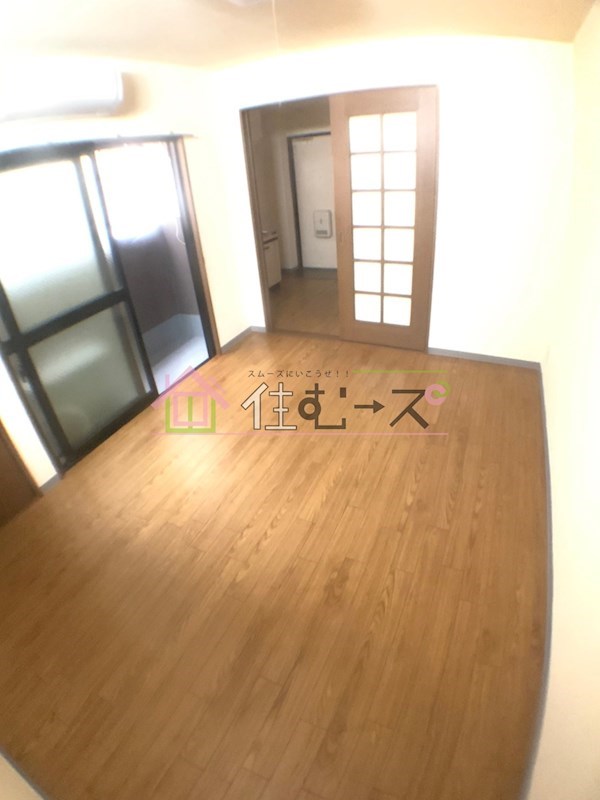 エトワルK中宮 リビング