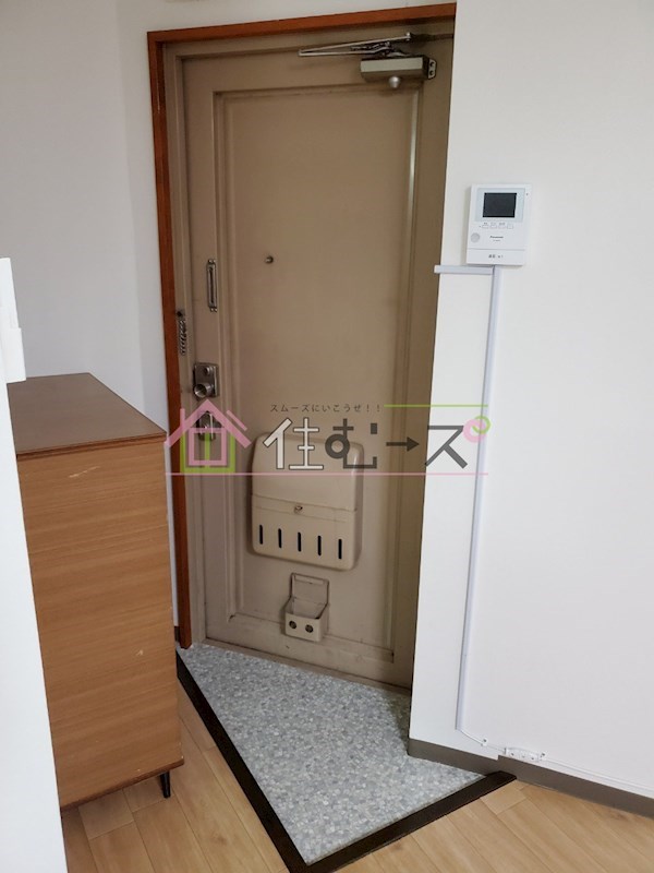 ハイツ福島 玄関