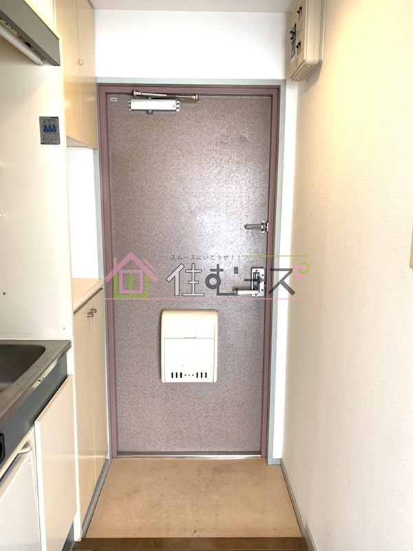 マンションタナカ 玄関