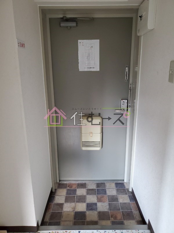 グランピア日本橋 玄関