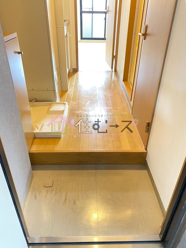 パルクエスト 玄関