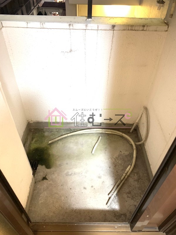 アロハ新大阪 ベランダ