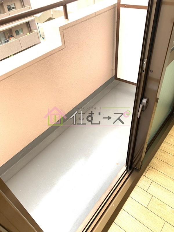 フローライト新大阪 ベランダ