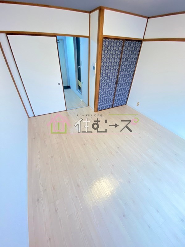 シャルム北梅田 リビング