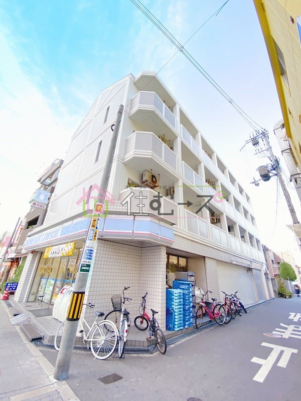 三国プラウ21 外観