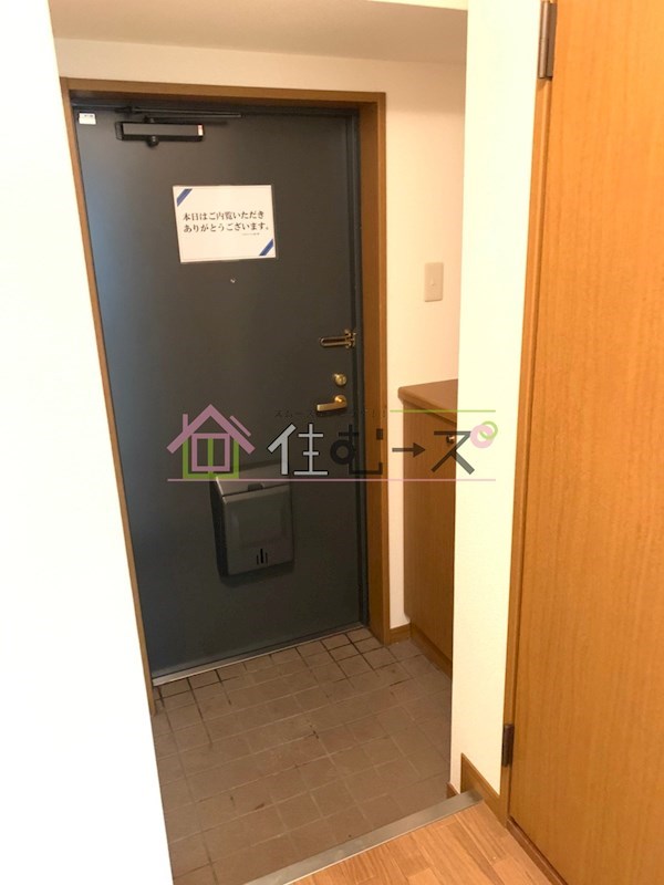 ノルデンハイム東三国 玄関