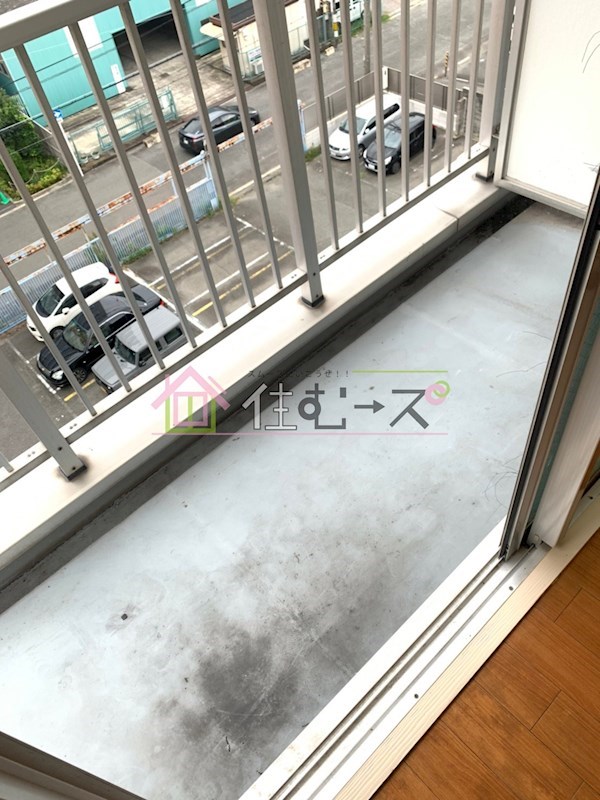 グランドコート新大阪 ベランダ