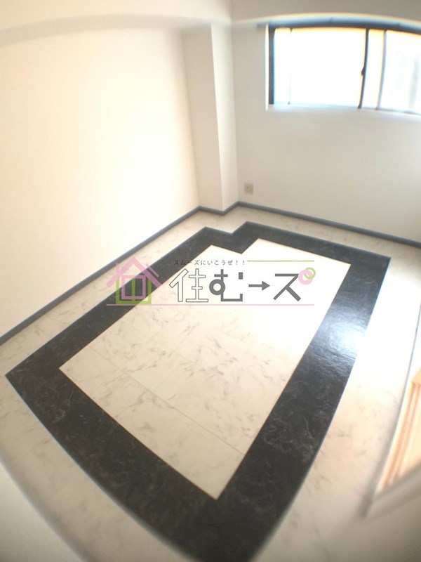 シャルム大正 ベッドルーム