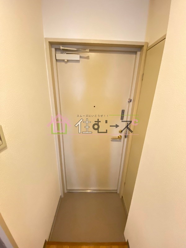 メゾンドール秋桜 玄関