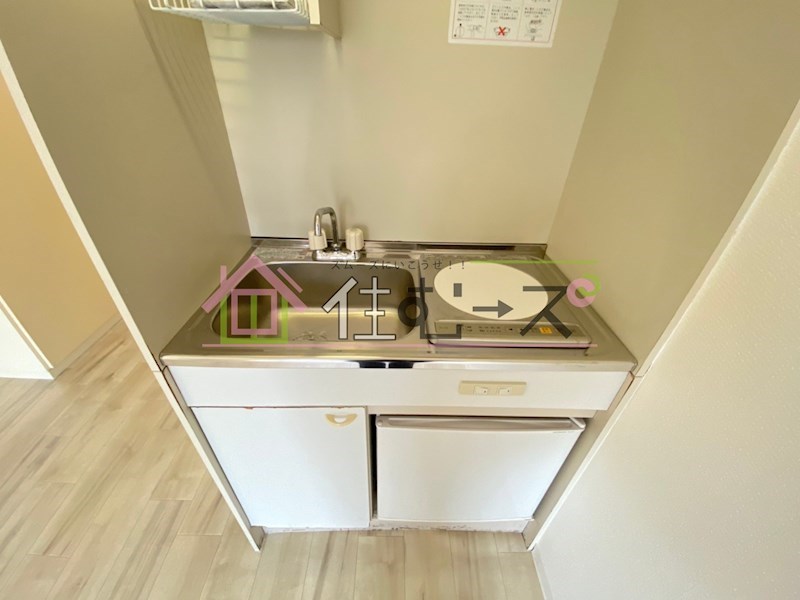 内外うつぼビル キッチン