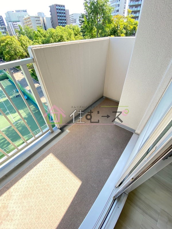 内外うつぼビル ベランダ