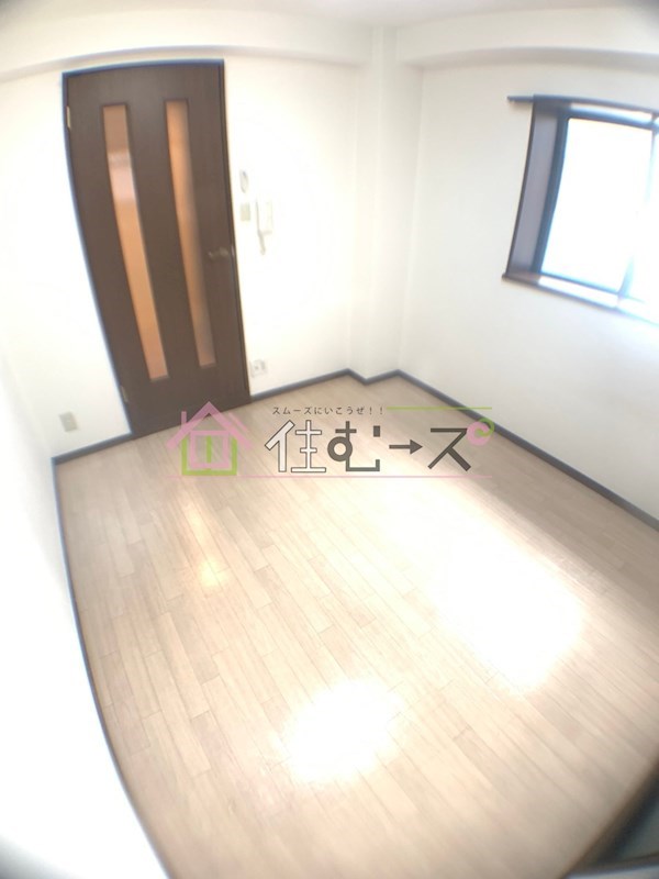 プチメゾン南 リビング