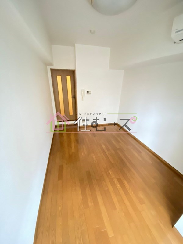 TATディナスティ西本町 リビング