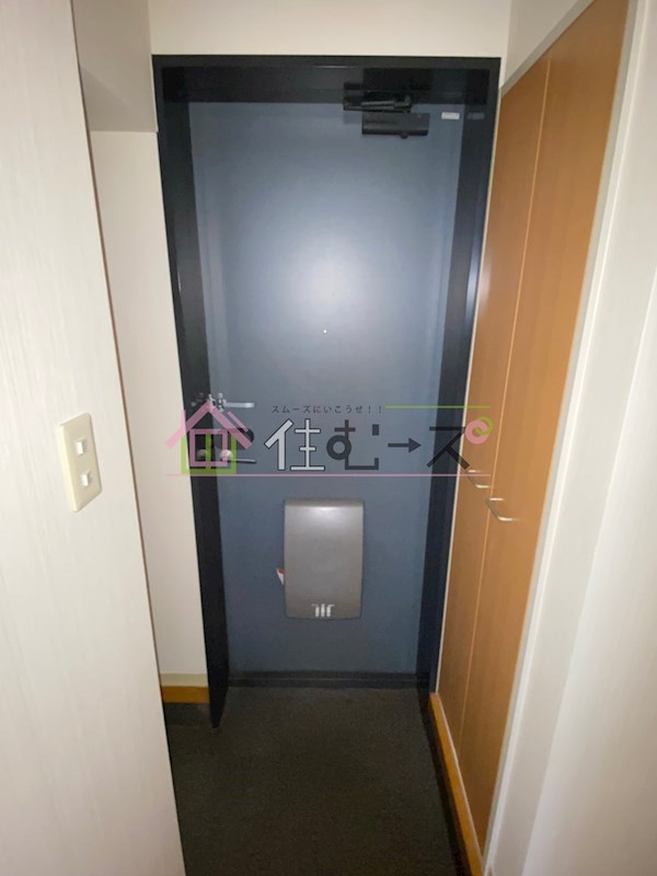 カーサさくら 玄関