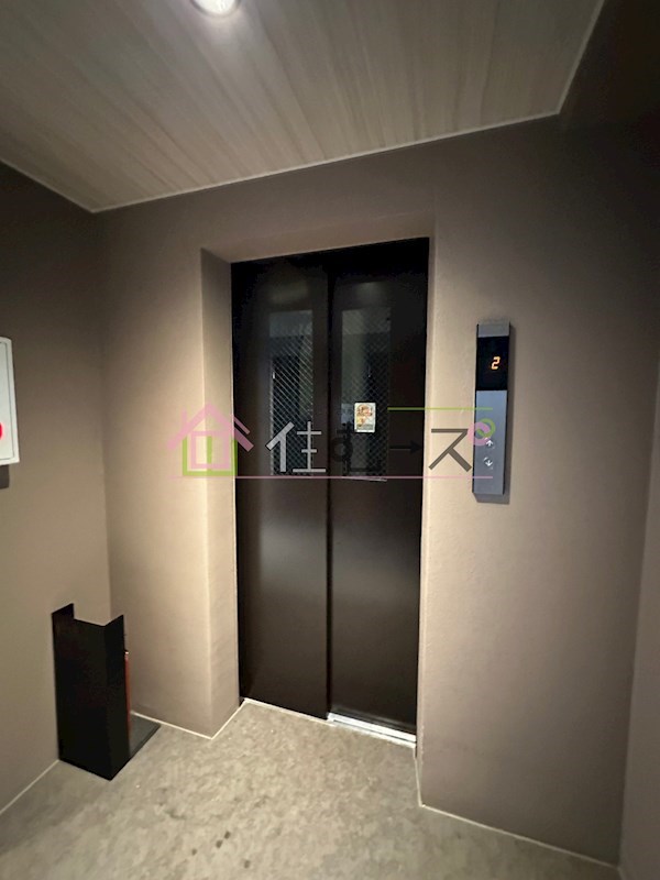 HR FRONT  REGAL ドームウエスト その他外観3