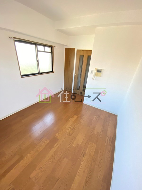 ユニーブル靭公園 リビング