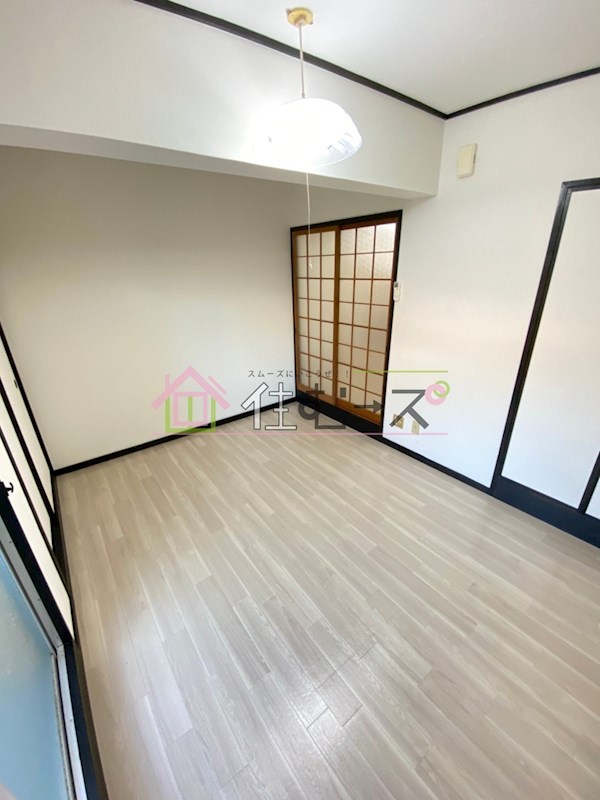 長井ハイツ淡路 リビング