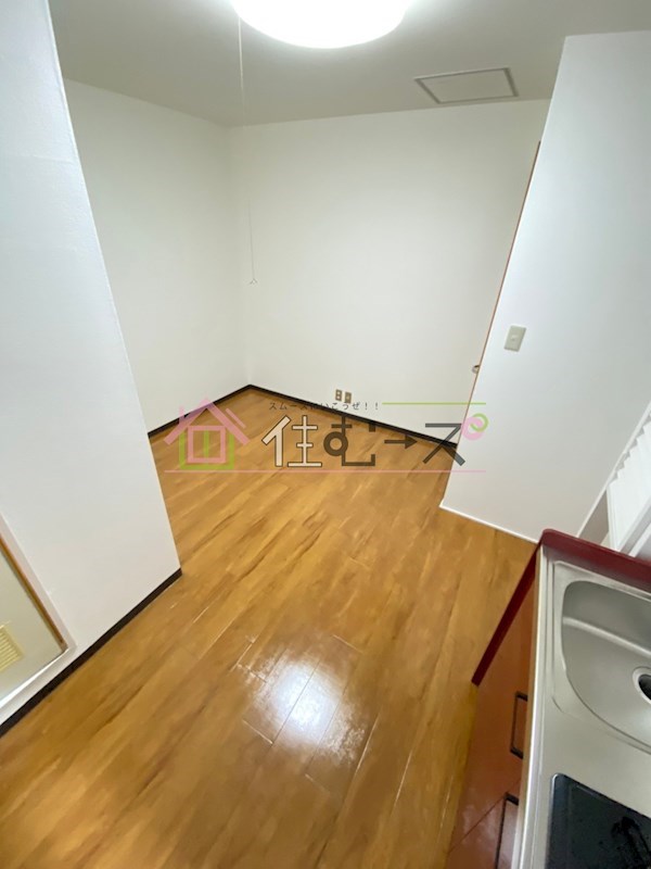 大宝　上本町レッドハイツ ベッドルーム