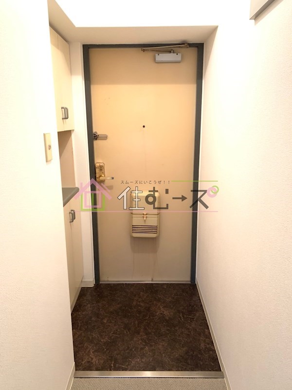 ライオンズマンション新大阪第5 玄関