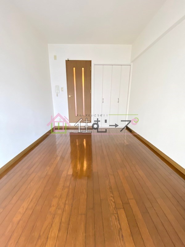 ロイヤル天満橋 リビング