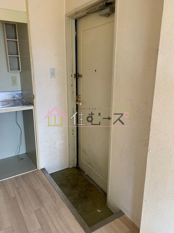 ホワイトハウス公園前 玄関