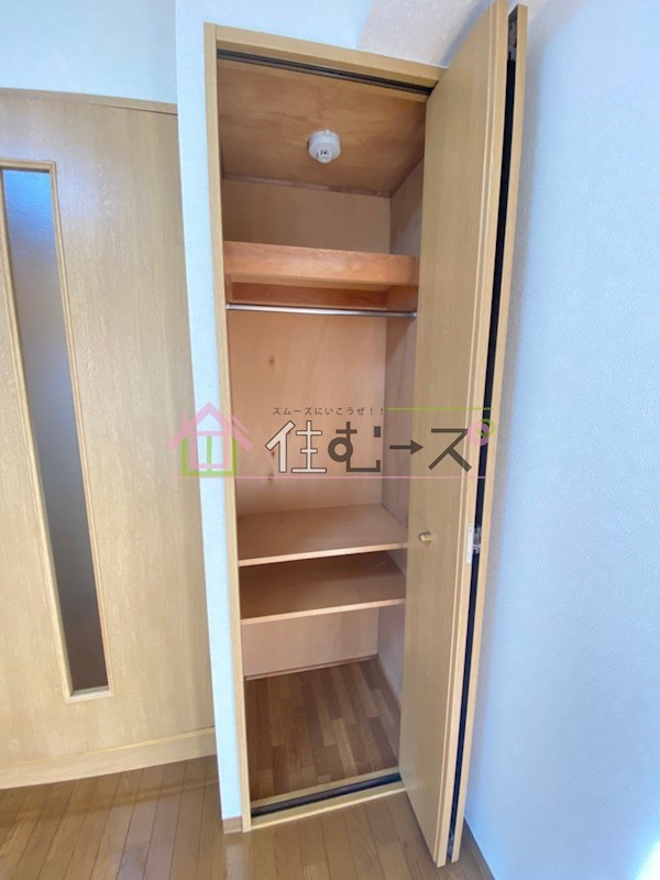 エステムコート梅田北 収納