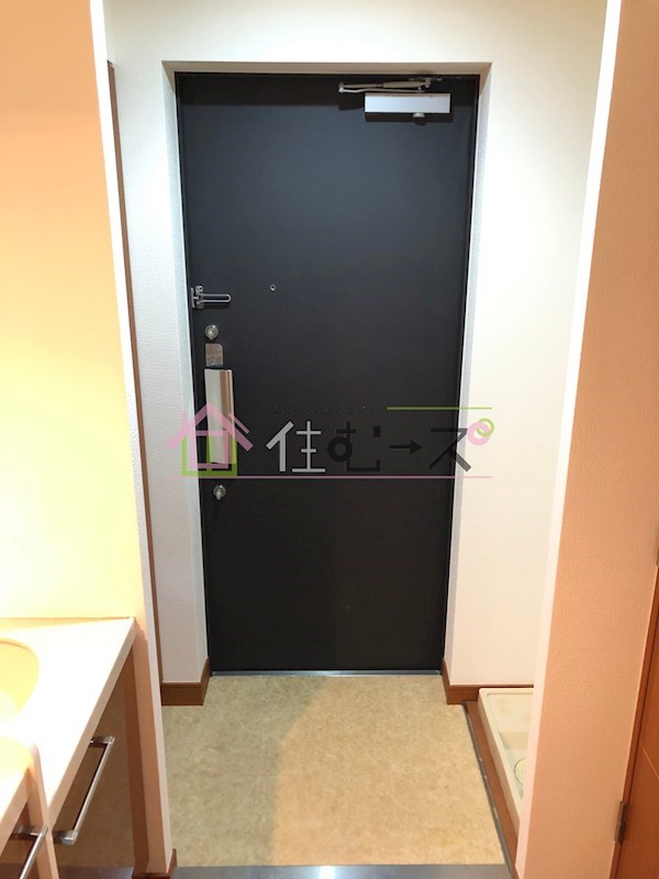 エステムコート心斎橋EASTエリジオン 玄関