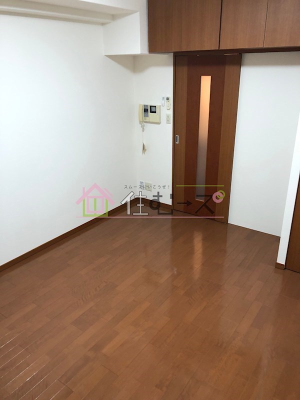 エステムコート心斎橋EASTエリジオン リビング