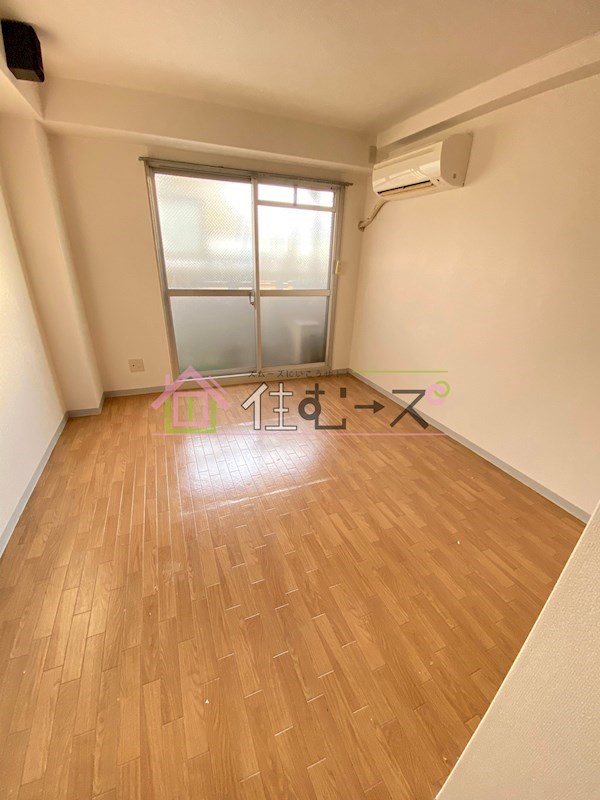 アベニュー中加賀屋 ベッドルーム