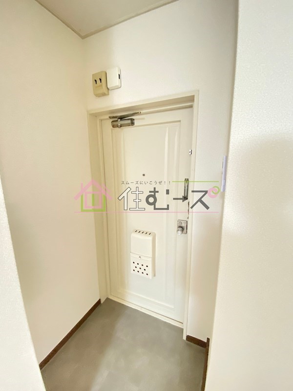 ラパンジール阿波座Ⅱ 玄関
